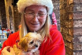 People are choosing between feeding their pets or themselves'