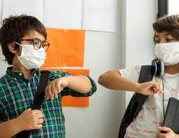 Volta às aulas em meio à pandemia coloca esforço de isolamento a perder, diz estudo!! Criancas Na Escola E Pandemia Especialistas Respondem As 8 Perguntas Mais Pesquisadas No Google Revista Crescer Educacao Comportamento