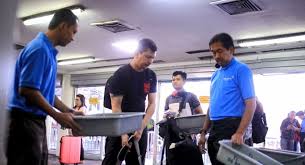 Lalu, rute lion air di terminal 1b dari dan ke bandar lampung, batam. Di Balik Kisah Dirut Ap Ii Yang Menyamar Menjadi Helper