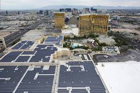Rooftop Solar Panels Are Seen On Top Of The Mandalay Bay Convention Center Aug Solar Panels Solar Roof Best Solar Panels