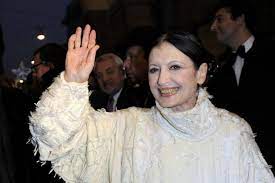 E' la ballerina classica italiana più nota al mondo. Itoo Bhcppeqhm