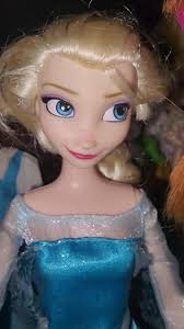 Its Anna Elsa Doll