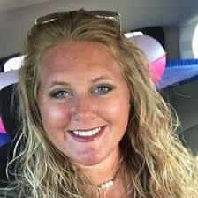 Delayna Brown's Instagram, Twitter & Facebook