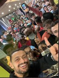 وتفاعل الجمهور مع بوستر فيلم رامز جلال الجديد أحمد نوتردام، وطريقته في الدعاية للفيلم والإعلان عنه، والتي واصل بها طريقته في المقالب بتحذير. Ø¨Ø¯ÙˆÙ† ØµØ¨ØºØ§Øª Ù…Ù„ÙˆÙ†Ø© Ø±Ø§Ù…Ø² Ø¬Ù„Ø§Ù„ Ù…Ø¹ Ø¬Ù…Ù‡ÙˆØ± Ø£Ø­Ù…Ø¯ Ù†ÙˆØªØ±Ø¯Ø§Ù… ÙÙŠ Ø¯ÙˆØ± Ø§Ù„Ø¹Ø±Ø¶ ÙÙ† ÙˆØ«Ù‚Ø§ÙØ© Ø§Ù„ÙˆØ·Ù†