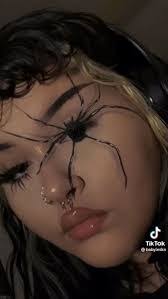 Abbie Berry's Instagram, Twitter & Facebook