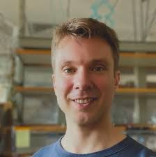 Jason Flint's Instagram, Twitter & Facebook