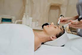 How To Become A Certified Facialist