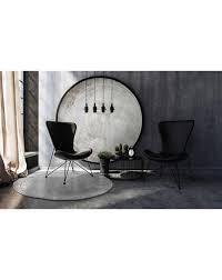 Karesansui gray round rug by matteo cibic is contemporary, luxurious and brings the zen gardens of japan indoors. Round Rug Moon Grey Detail