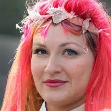 Esther Summers Email & Phone Number