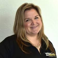 Rebecca Martz's Instagram, Twitter & Facebook