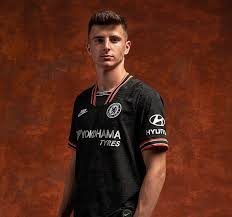 Wait till england does poorly in a game. Chelsea Go Back To Black With New Third Shirt Replicating Infamous 1990s Kit Daily Mail Online