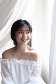 Vượt qua 43 ứng viên, nguyễn trần khánh vân, cô diễn viên, người mẫu sinh năm 1995 đến từ tp.hcm đã trở thành hoa hậu. Nhan Sáº¯c Ä'á»i Thá»±c Cá»§a Dan Diá»…n Vien Máº¯t Biáº¿c Ngáº¡n Tra Long NhÆ° BÆ°á»›c Ra Tá»« Trong Tiá»ƒu Thuyáº¿t Háº­u TrÆ°á»ng Phim Viá»‡t Giáº£i Tri