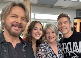 ongratulations Drake you are my favorite Actor 🎉🎊🎈