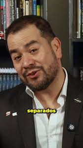 Las reuniones familiares pueden ser tensas, pero la historia de Adidas y  Puma demuestra que los conflictos pueden dividir imperios.,  #mentorrodrigoescobedo #liderazgoconsciente #mentoríafamiliar ...