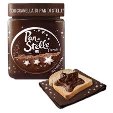 Grandi chef, pasticceri, pizzaioli, panificatori arrivano nella cucina di giallozafferano con le loro ricette spiegate passo passo. Crema Spalmabile Alle Nocciole Cacao Con Granella Di Biscotto Pan Di Stelle 330 Grammi Buonitaly