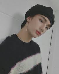  Paket Bensin H Hyunjin In 2021 Stray Kids Stary Kids Hyunjin Hyunjin Selca