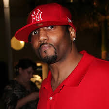 Happy Bday 🥳🎁🎈🎊🎉🎂🍰🍾🥃 to the late Melvin Barcliff, better known to  all of us professionally as Magoo in heaven. Born