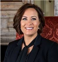 Clay County, Kentucky Native, CPE President Aaron Thompson Receives Award  in Washington D.C. that Honors the Top Higher Education Leader in the 50  States