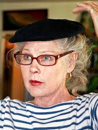 Mews SMALL (1942) : Biography and movies