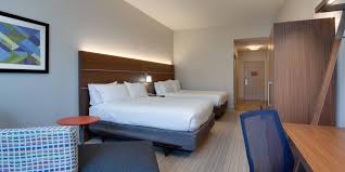 Which room amenities are available at holiday inn express? Orlando Airport Hotel Holiday Inn Express Suites Orlando International Airport