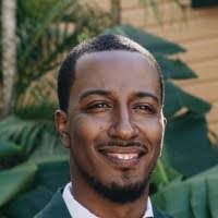 Dontae Dennis's Instagram, Twitter & Facebook