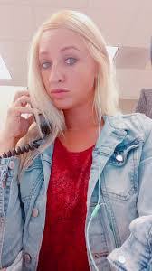 Hazel Hanks's Instagram, Twitter & Facebook