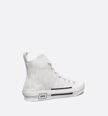 All items are authenticated through a rigorous process overseen by experts. B23 High Top Sneaker Dior Oblique Canvas In Weiss Schuhe Herrenmode Dior High Top Sneakers Dior Sneakers Sneakers