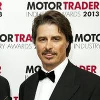 200+ perfiles de «Edgecombe»