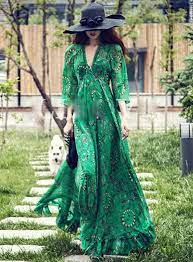 Le style bohème chic pour femme, un style en tendance pour la saison 2017 qui est bien représenté par les stars. Robes Longues Boheme Robe Longue Boheme Chic Robes Maxi Bohemes Robe Longue