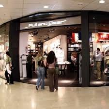 It is part of inditex, owner of zara and oysho brands. Photos Des Bureaux De Pull And Bear Glassdoor