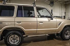 Image result for Beige Jantes 1988 ARO