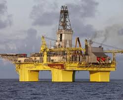 Oil Rig Nearing Drilling Site Otago Daily Times Online News In 2020 Oil Platform Oil Rig Oil Rig Jobs