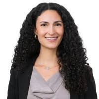 Katie Farr's Instagram, Twitter & Facebook