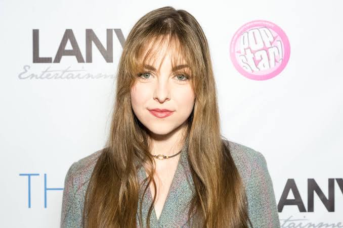 Chicago Fire' Star Brittany Curran Arrested for Public Intoxication - Parade