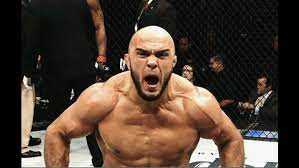 Hear latifi call out daniel cormier and talk about his performance in the post fight octagon interview. Ilir Latifi Eshte Krenar Qe Perfaqeson Kombin Shqiptar Dhe Suedine Ai Beson Ne Fitore Insporti