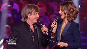 Vouloir un autre monde reenchante, comme cela; Un Autre Monde Jean Louis Aubert En Live Chez Les Enfoires 2015 A Montpellier Images Du Beau Du Monde