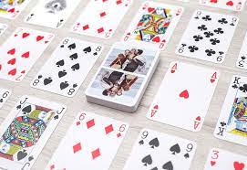 Find personalised playing cards, plastic playing cards,deck of playing cards, custom game cards and custom playing cards as your choices. Custom Deck Of Cards Photo Playing Cards Smartphoto