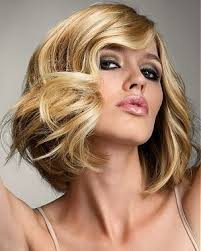 Bon ton o super moderno, ecco tutte le varianti di caschetto di tendenza per la primavera . Tagli Capelli Medi E Corti Primavera 2021 Spunti Per Caschetto Chic E Moderno Foto Trova Il Caschetto Che Fa Per Te Idee Di Moda Per Tagli Capelli Medi E Corti Primavera 2021