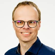 windows-tools-on-cdrom/README.md at master · dloss/windows-tools-on-cdrom ·  GitHub