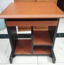 Desktop Computer Wooden Table For Sale Manama Olx Bahrain Wooden Tables Desktop Computers Computer Table