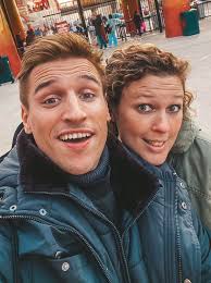 We are 3 in a room, looking for the 4th person, male if possible.