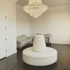 Check spelling or type a new query. Ottoman Sofa In White Vinyl Circle Banquette Settee Round Wedding Bridal Furniture Home Living Kromasol Com