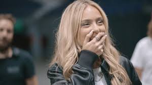 Ponme algo de música ligera... o...