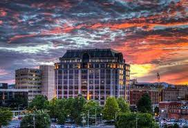 Norfolk-southern Building In Downtown Roanoke Va Roanoke Va Roanoke Virginia Roanoke