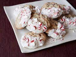 Gradually add flour mixture to butter mixture, beating just until combined. Meemaw S Kitchen Sink Christmas Cookies Paula Deen Food Network Cookies Recipes Christmas Food Network Recipes Cookie Recipes