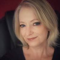 Bronwyn May Johnson (MBA) (KI) Womenfluencer