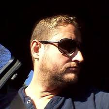 Lee Hilton (@leehilt)