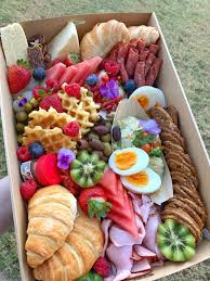 Brunch Grazing Box Yarrawonga Brunch Catering Catering Yarrawonga Wedding Catering Yarrawonga Graze Tables Pla Breakfast Picnic Picnic Foods Picnic Food