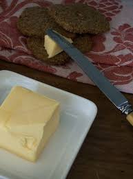 Both butter and margarine have their up and down sides so whichever one you use is down to personal preference and what works best in a specific recipe. Well Nourished Margarine Or Butter Healthier