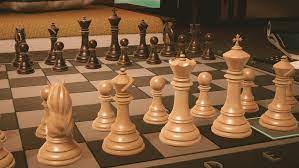 The pieces have a nice feel and i have experienced no glitches except it didn't seem to recognize enpassant when it came up in one of my games. Best Chess Games Pc Gamer